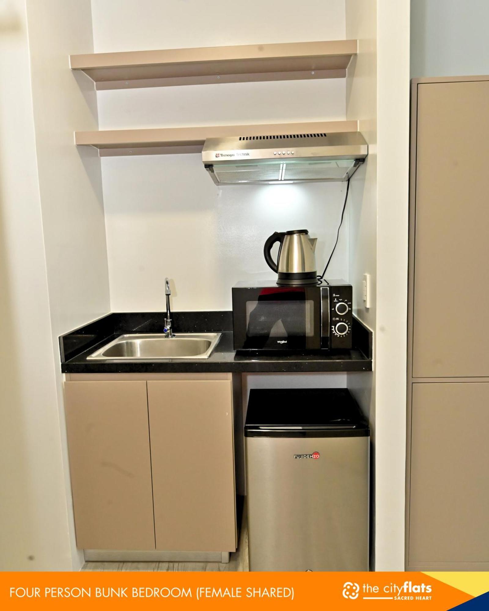 The City Flats Sacred Heart Makati City Phòng bức ảnh